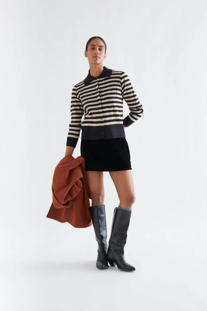 Cárdigan punto con estampado de rayas negro y beige COMPAÑIA FANTASTICA