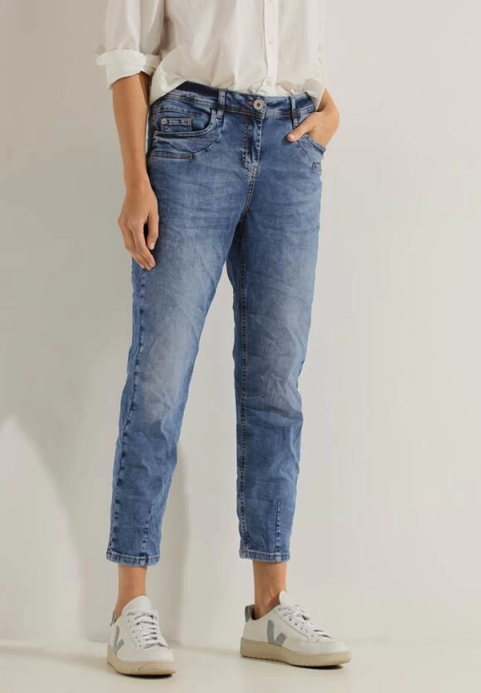 Mom Jeans - Style Relaxed Tapered Mid Blue